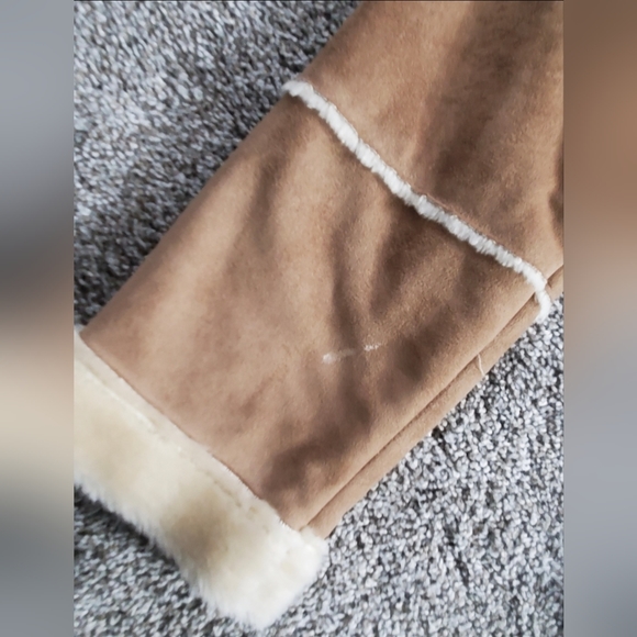 **SOLD ***Faux Suede & Shearling Winter Coat - Picture 6 of 12